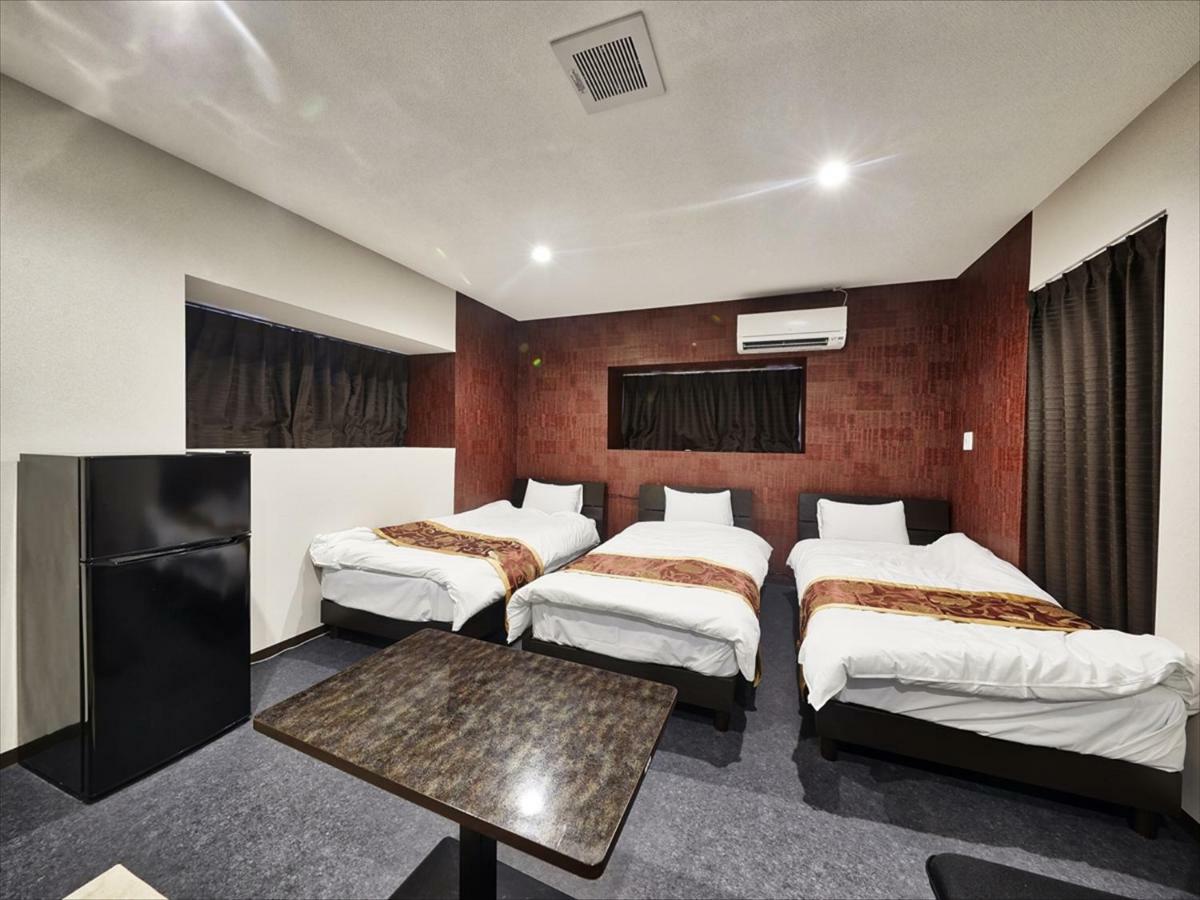 Okinawa City Hotel Buitenkant foto