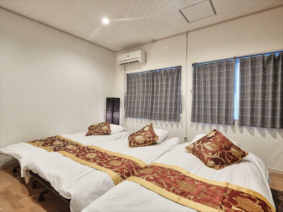 Okinawa City Hotel Buitenkant foto